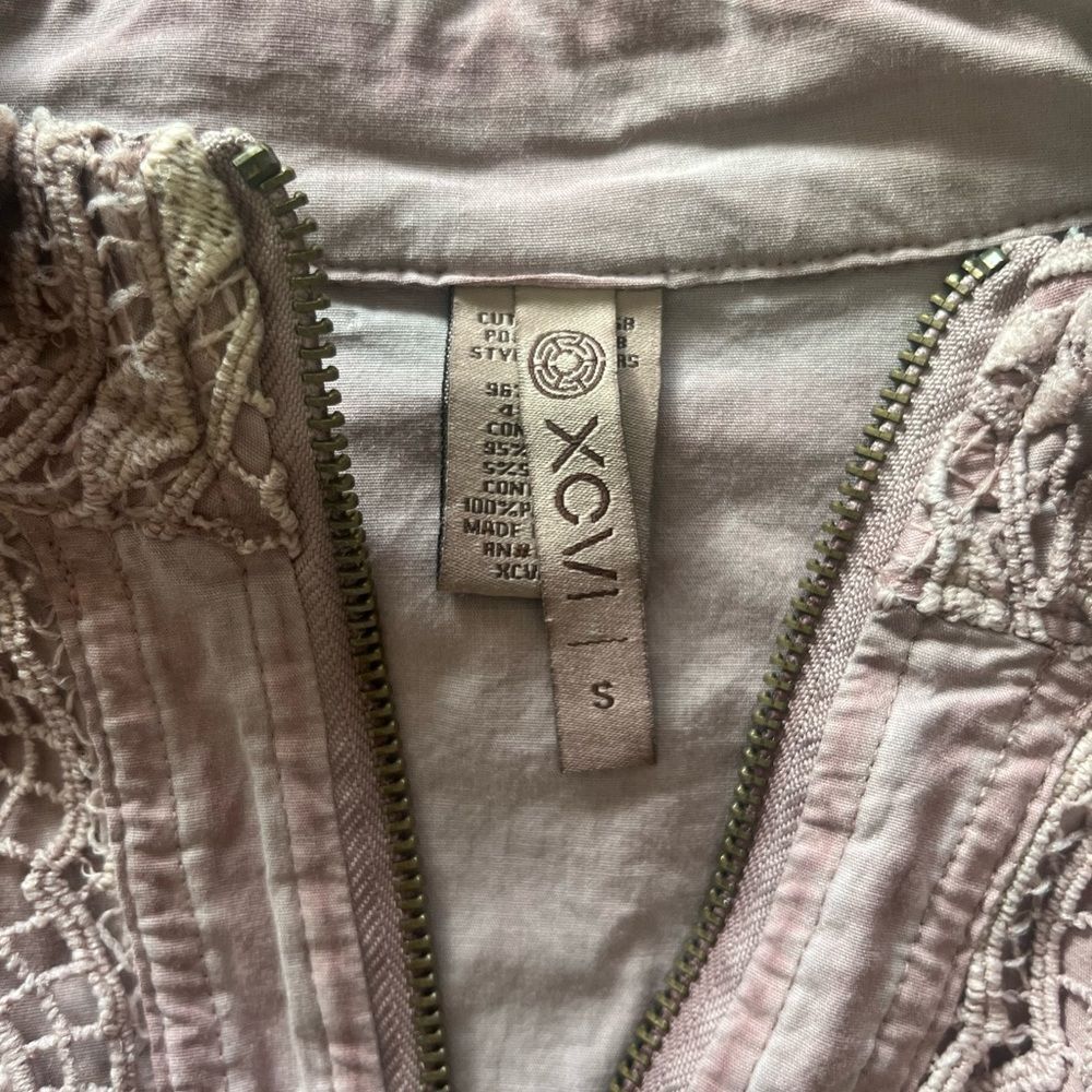 XCVI Embroidered Zip Jacket Women’s S Dusty Rose Cotton Blend Boho Lace Preppy - Picture 13 of 14